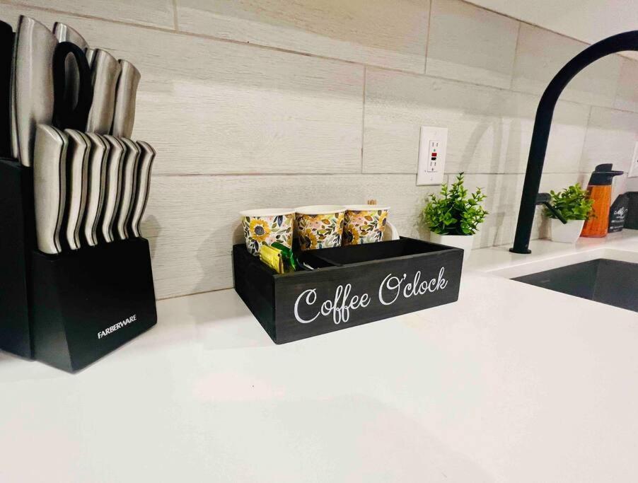 2 Bedroom Apartment, Close To Nyc & Downtown Jc! Jersey City Ngoại thất bức ảnh