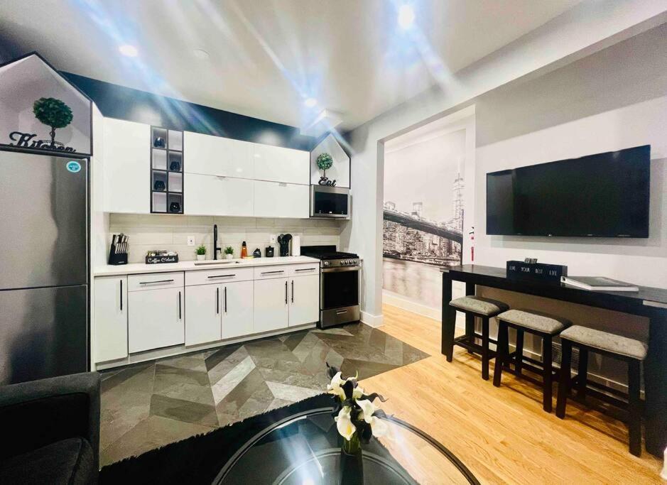 2 Bedroom Apartment, Close To Nyc & Downtown Jc! Jersey City Ngoại thất bức ảnh
